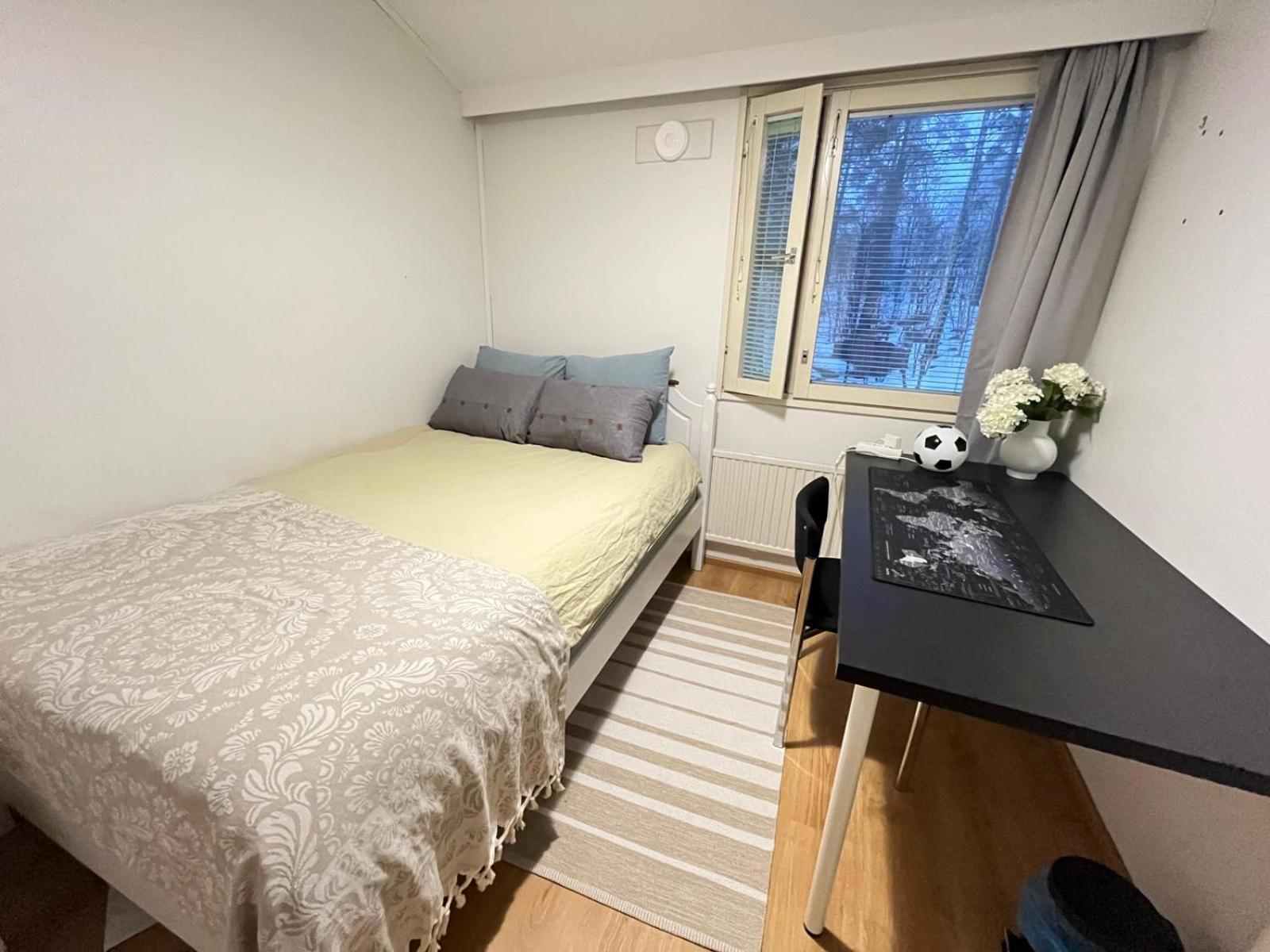 Private Rooms Near Metro, Free Parking,Direct Bus From Airport Helsingfors Eksteriør bilde